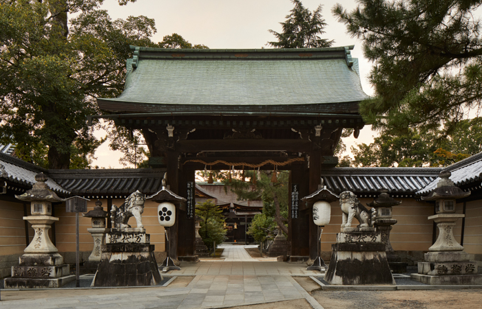 Temple of Golden Pavilion Kinkaku-ji 